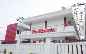 RedDoorz near UIN Sumatera Utara